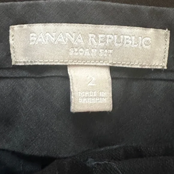 Banana Republic Black Skinny Pants - Picture 3 of 4
